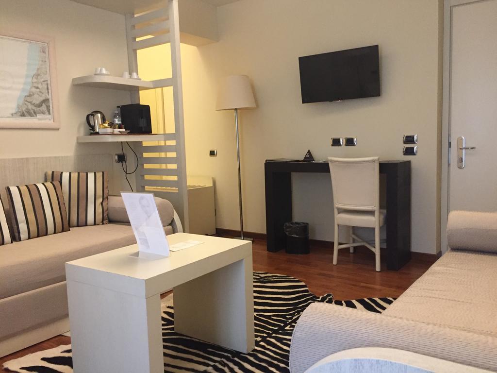 Terrazza Marconi Hotel&Spamarine Senigallia Dış mekan fotoğraf